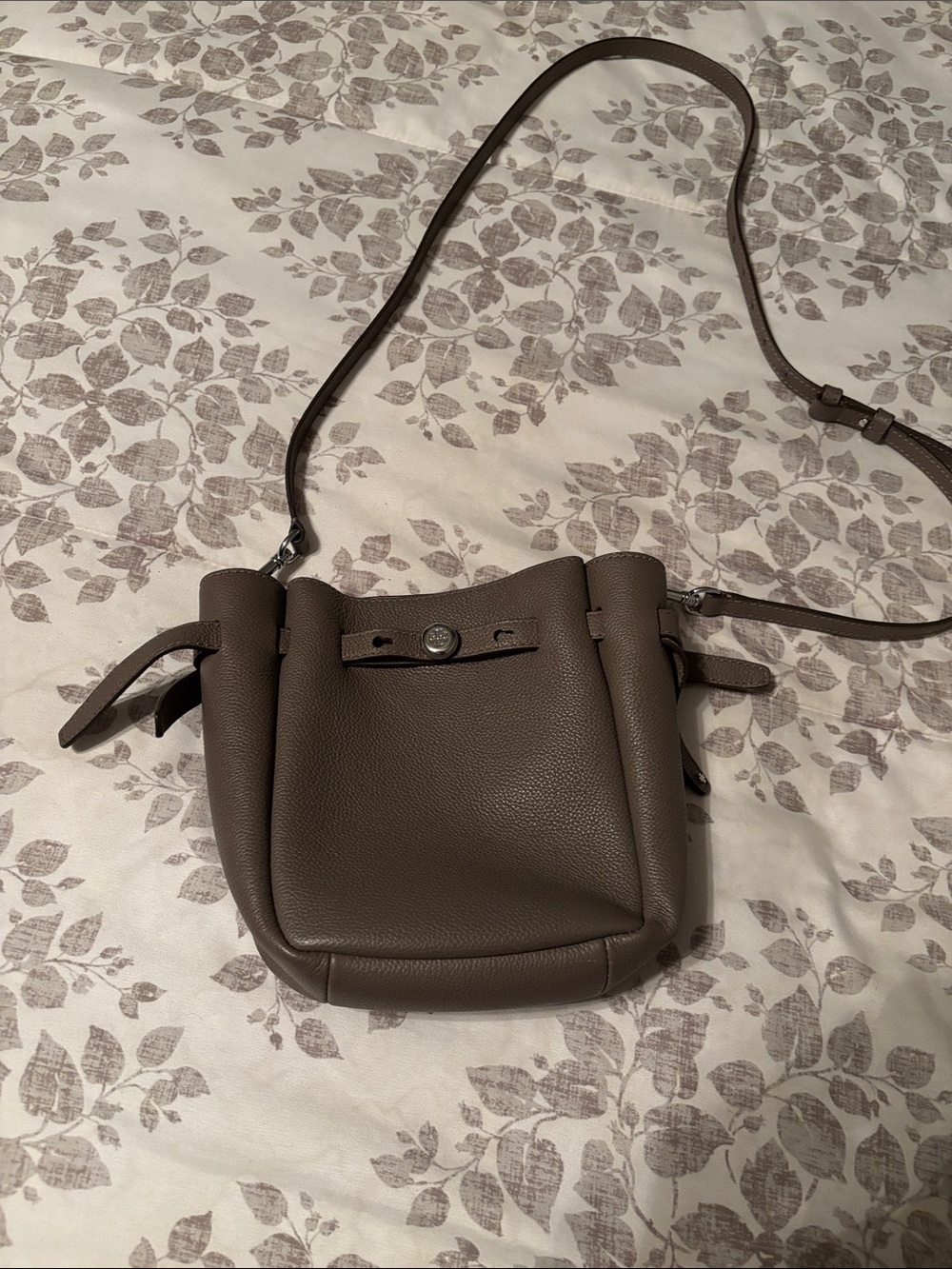Tory Burch Romy Crossbody in Mushroom